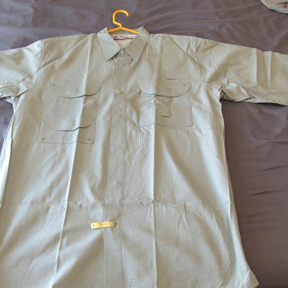 Against the Elements Short Sleeve Fishing Shirt - Large - Picture 3 of 7
